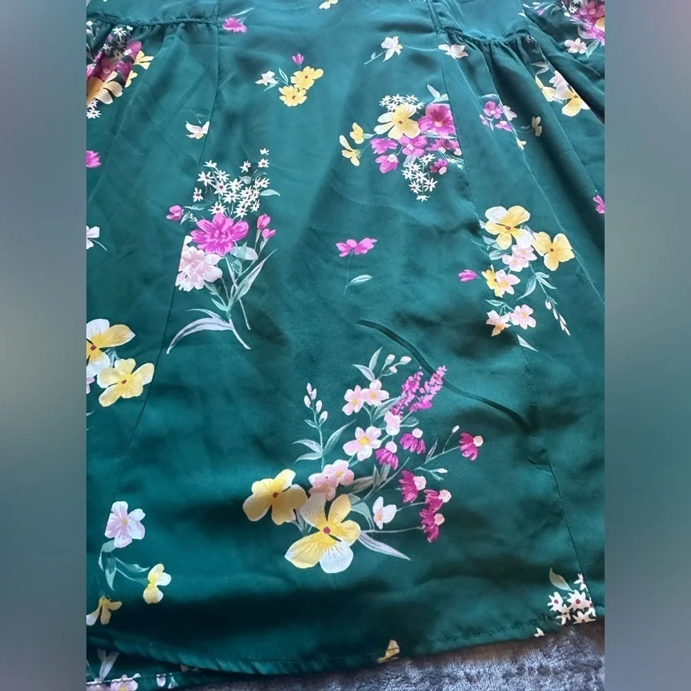 Old Navy Dress Womens Size M Green Floral Lightweight Long Sleeve Above The Knee